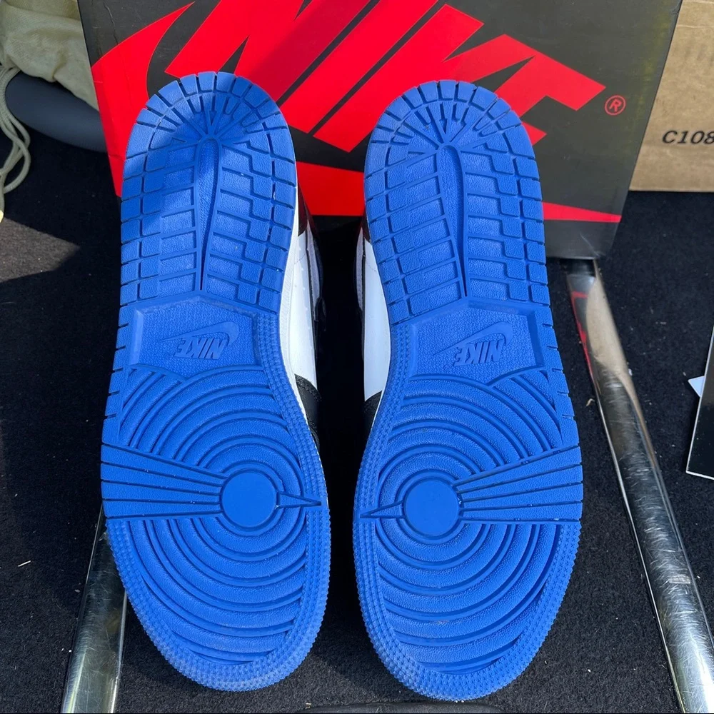 Jordan 1 Royal Toe - Picture 9 of 11